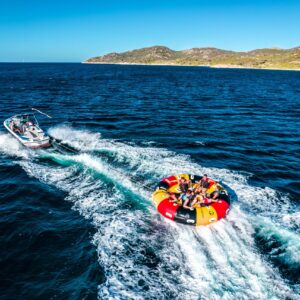 Bouée-tractée-canapé-tractée-mandelieu-watersports