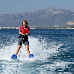 ski-nautique-mandelieu-watersports-jeune